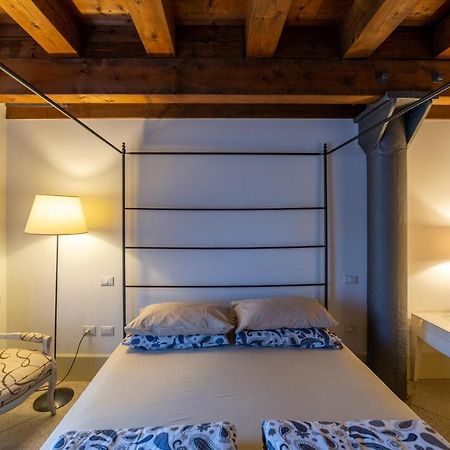 Youatmolino Canal View Apartment Βενετία Εξωτερικό φωτογραφία
