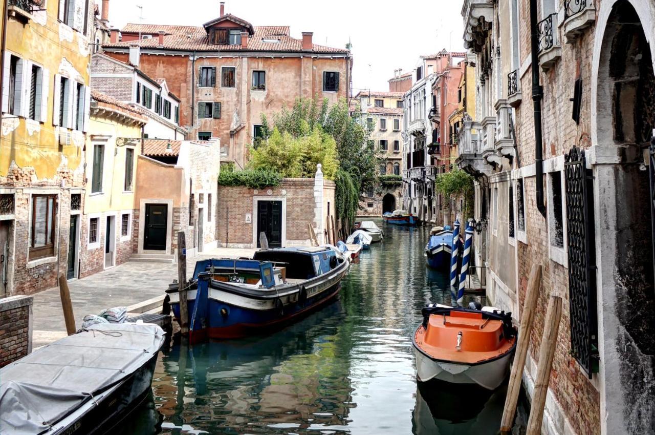 Youatmolino Canal View Apartment Βενετία Εξωτερικό φωτογραφία