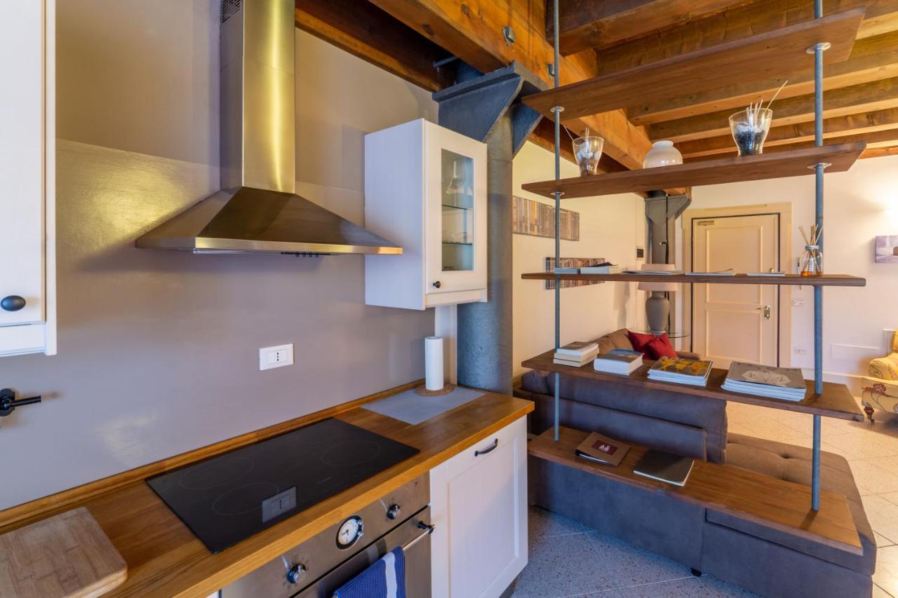Youatmolino Canal View Apartment Βενετία Εξωτερικό φωτογραφία